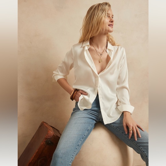 Banana Republic Tops - New! BANANA REPUBLIC Classic Satin Shirt, Snow Day colour, Size Large